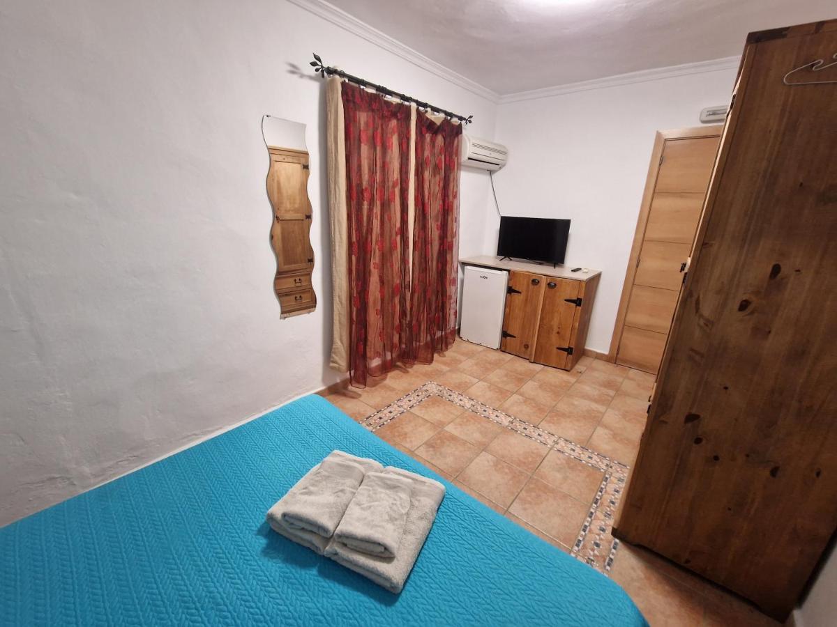 Habitaciones Miramar ボロニア エクステリア 写真